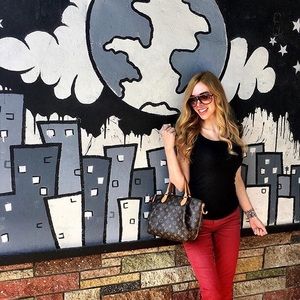 Meet your Posher, Melissa